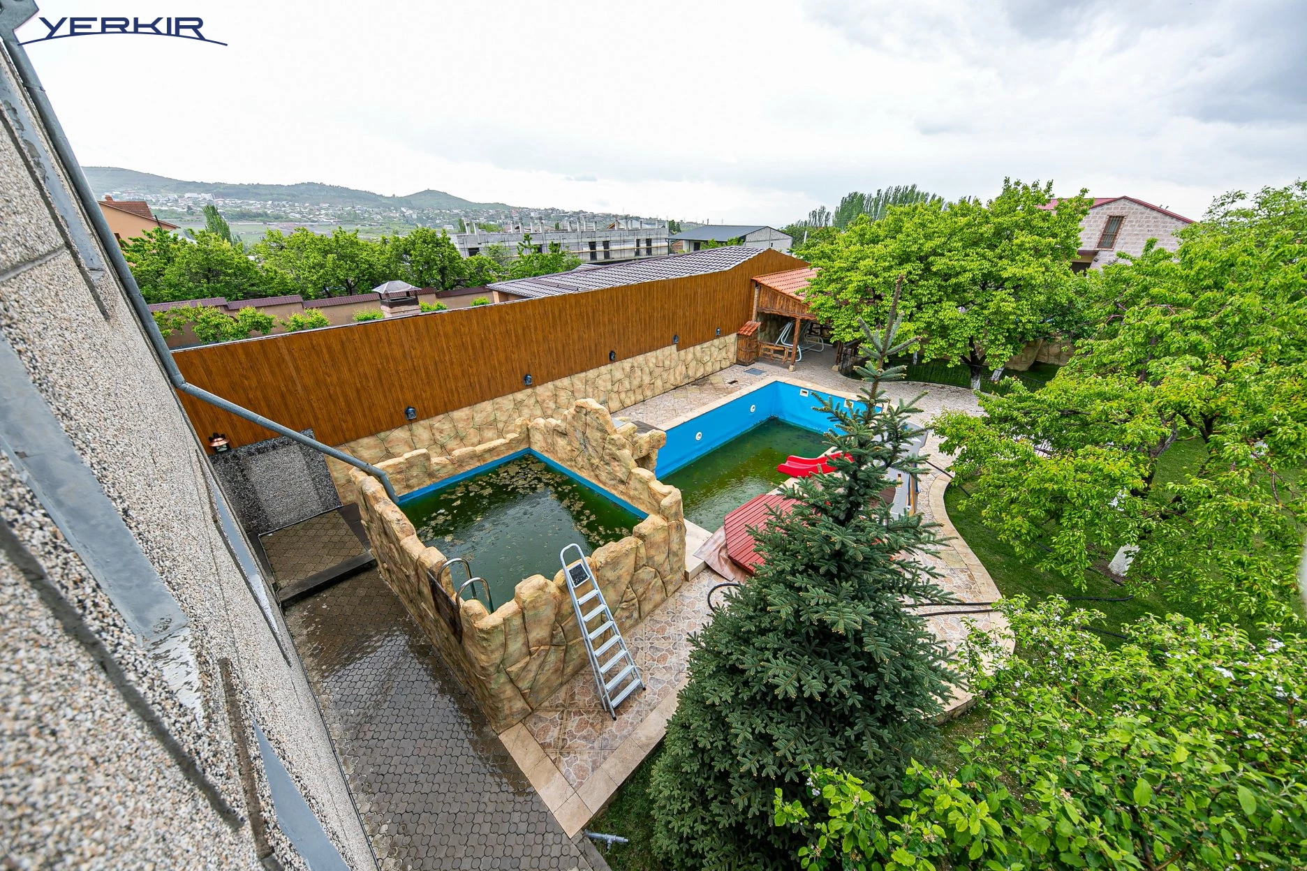 Առանձնատներ Կոդ` 8+517880