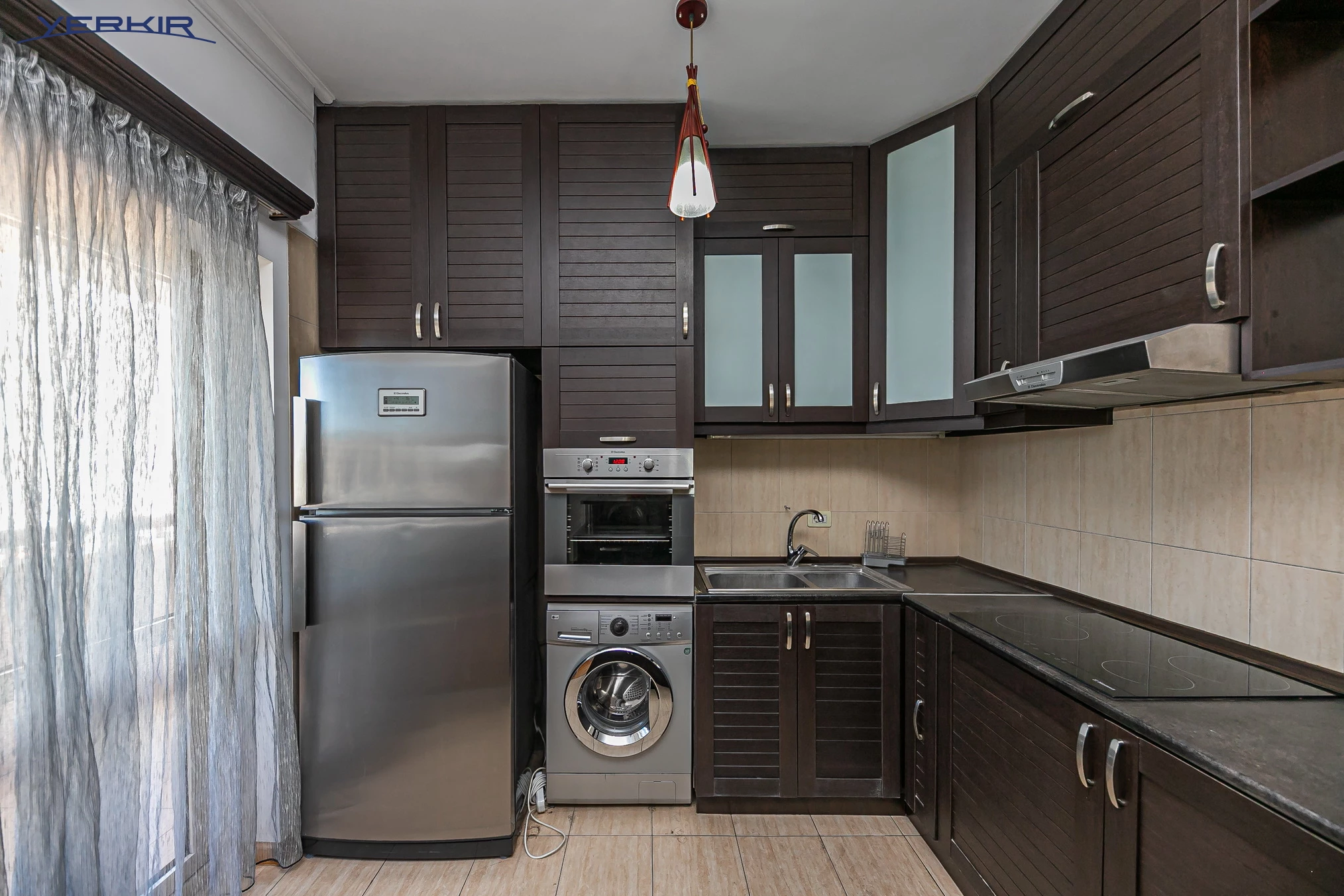 Apartments Code: 5+219182