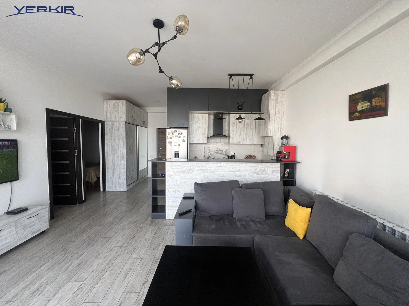 Բնակարաններ Կոդ` 9+2675793