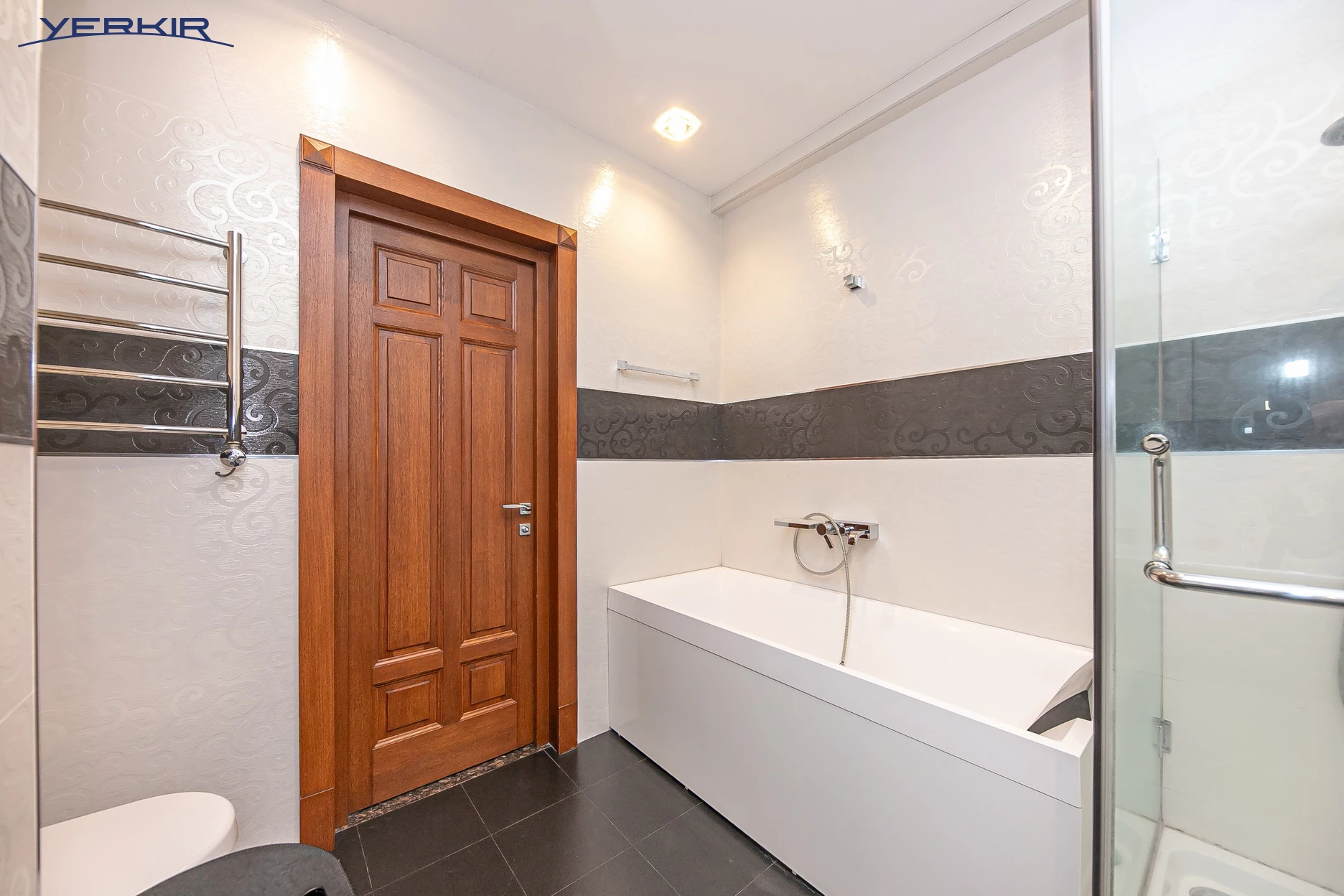 Բնակարաններ Կոդ` 5+317840