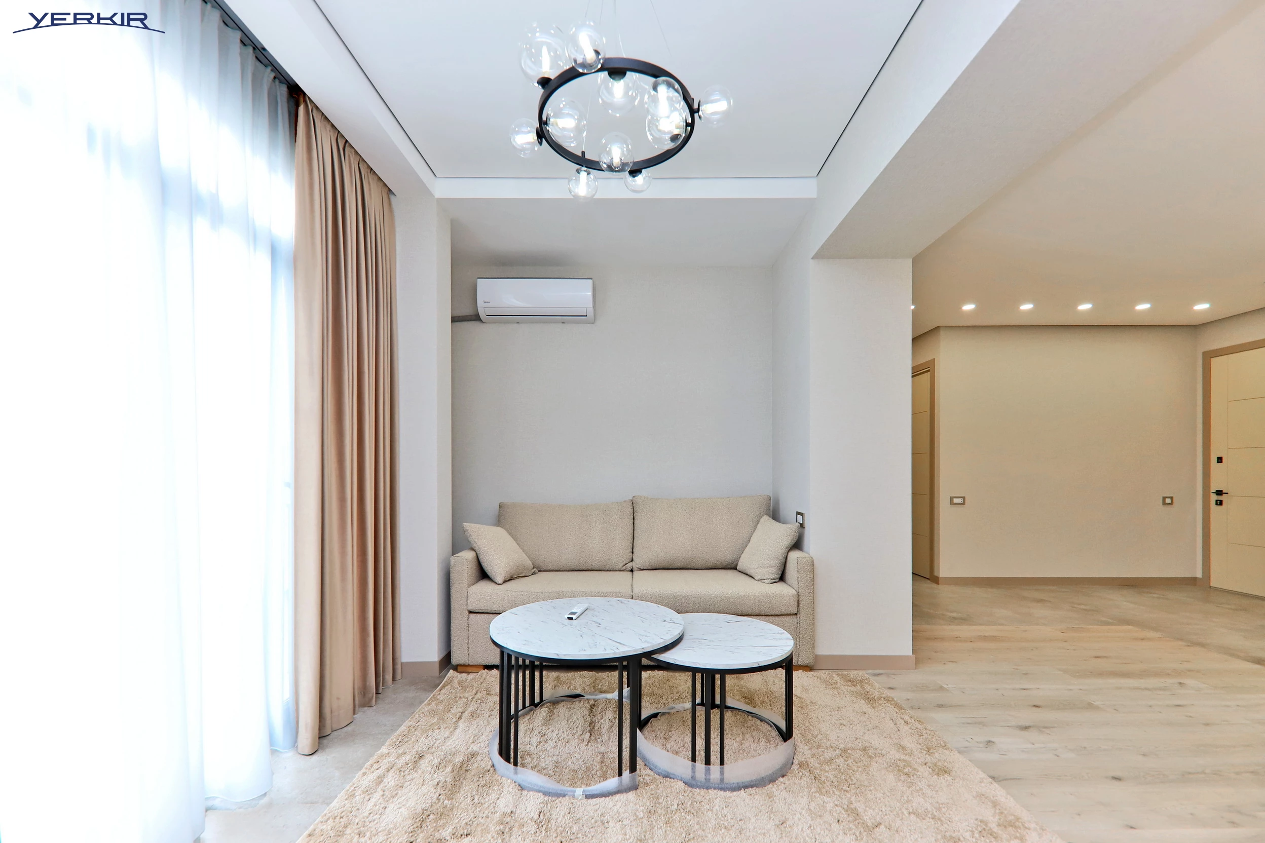 Apartments Code: 5+216781