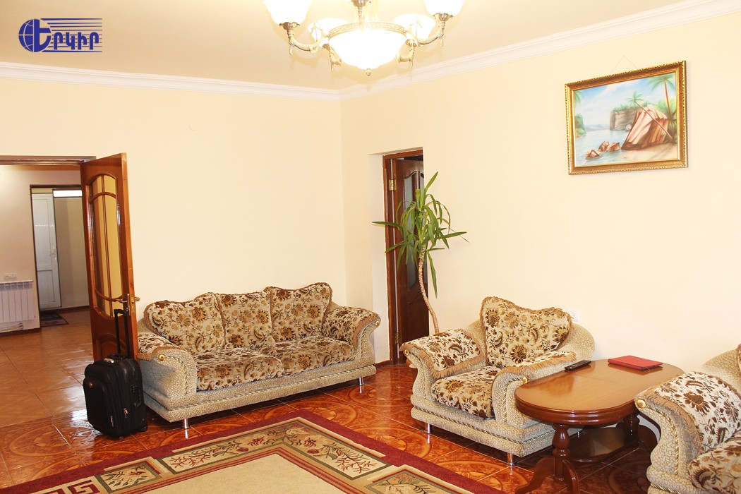 Առանձնատներ Կոդ` 10+50254