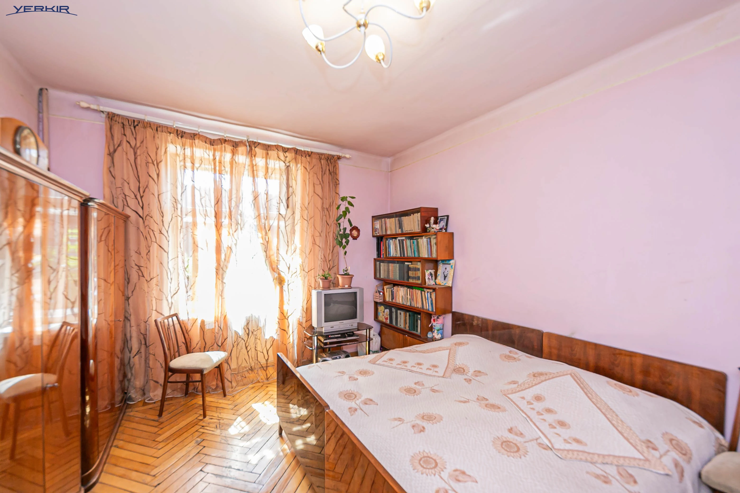 Բնակարաններ Կոդ` 1+3810397