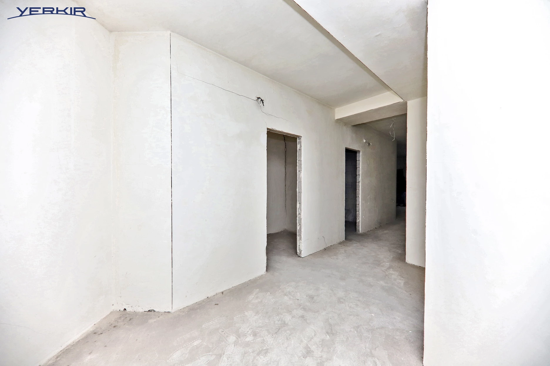 Apartments Code: 5+415435