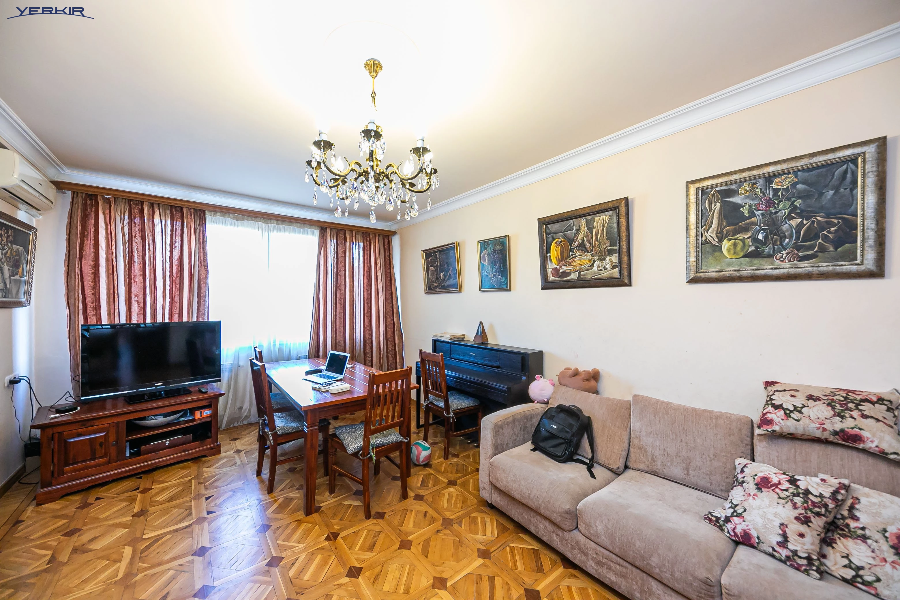 Բնակարաններ Կոդ` 9+2858223