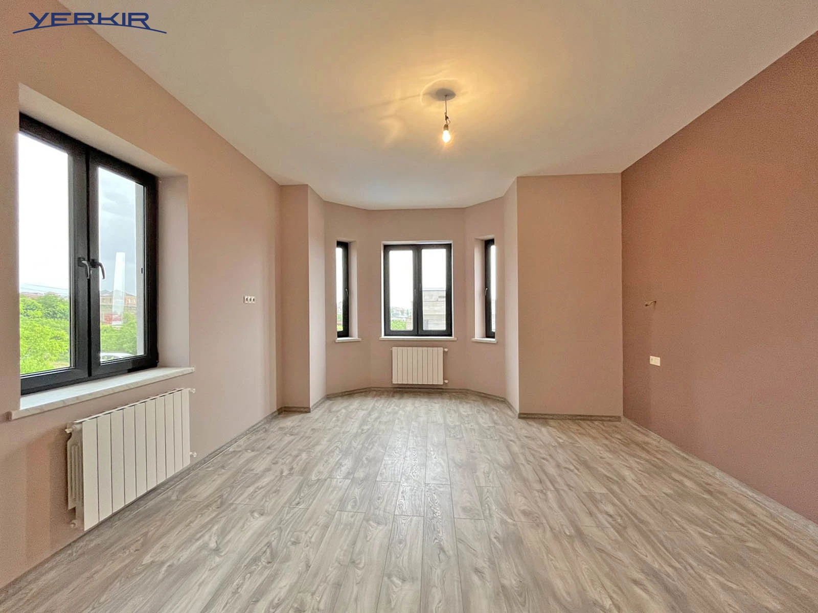 Houses Code: 3+511059