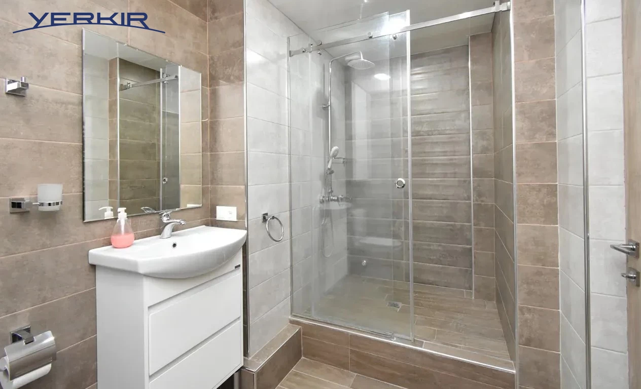 Apartments Code: 9+218348