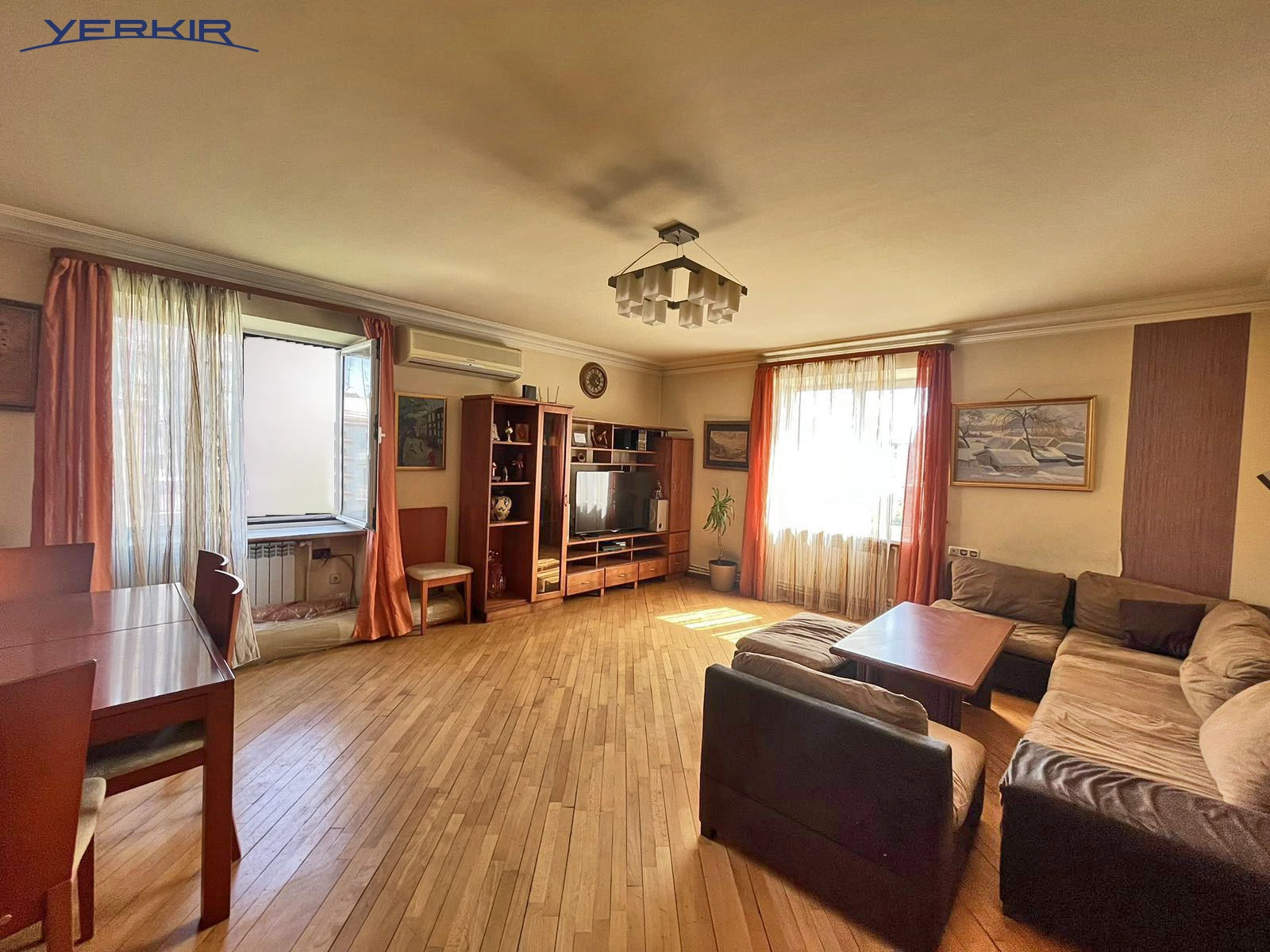 Բնակարաններ Կոդ` 3+4707021