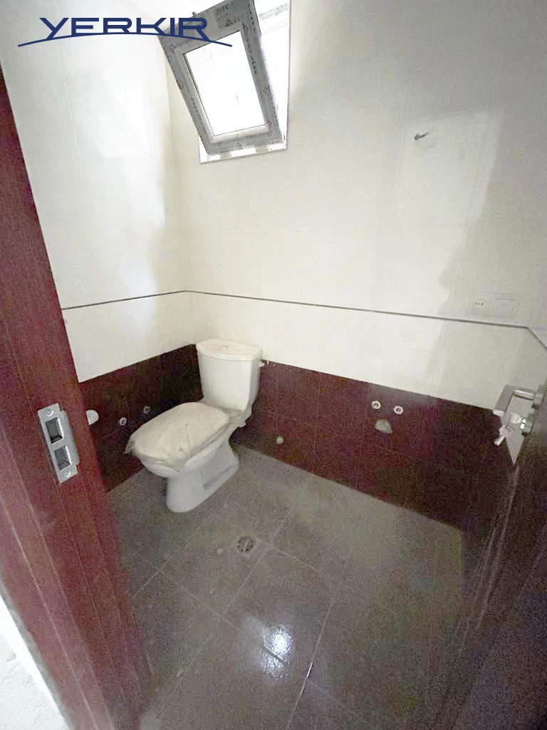 Apartments Code: 2+813664