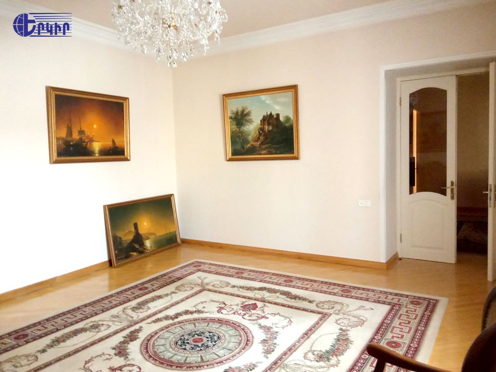Բնակարաններ Կոդ` 6+80129