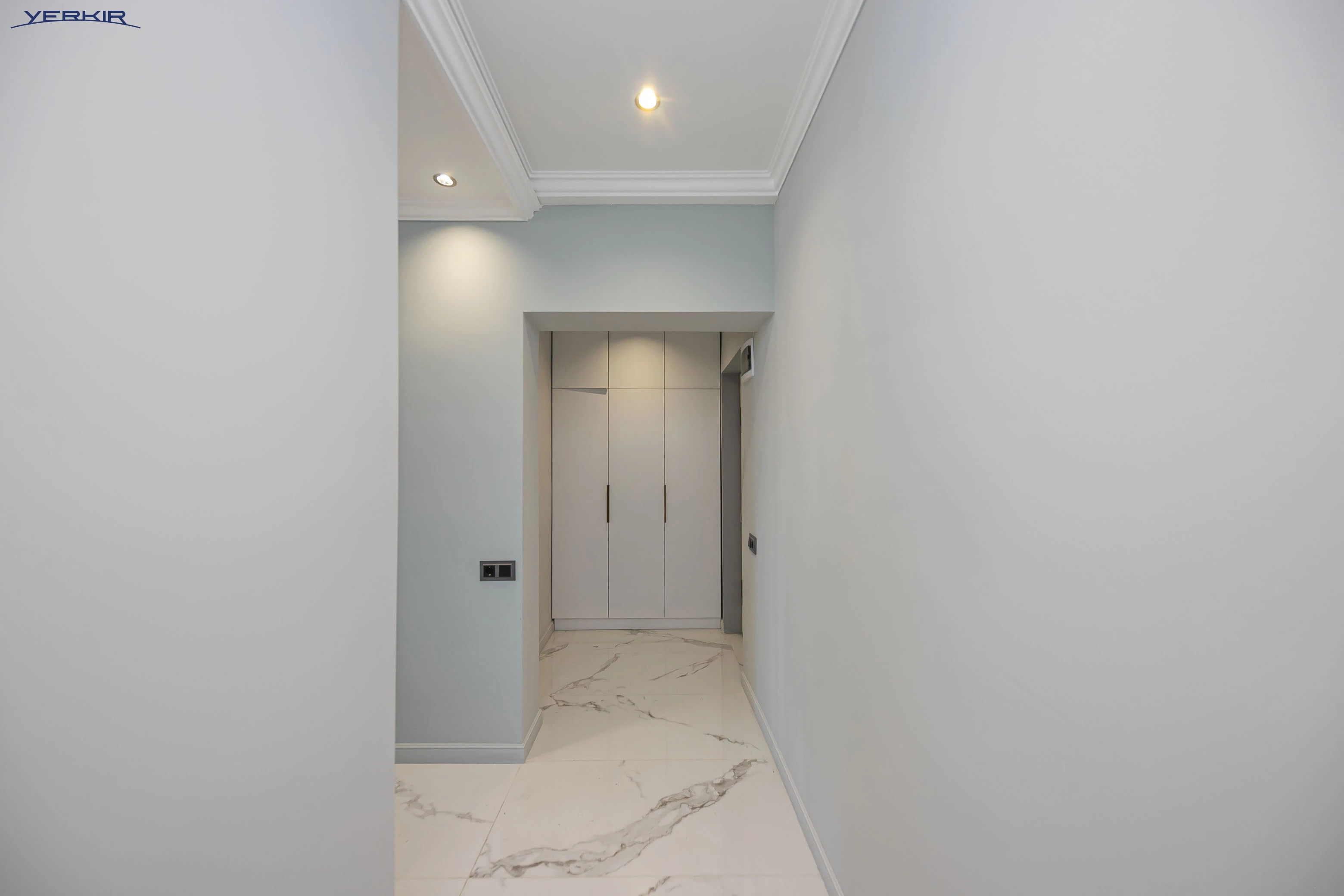 Apartments Code: 5+221692