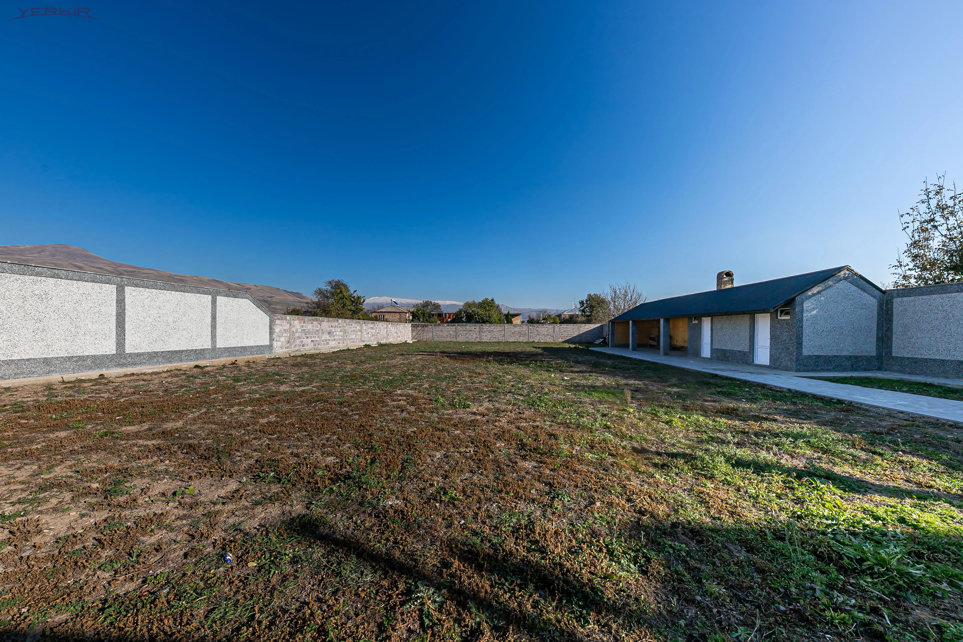 Houses Code: 10+520737