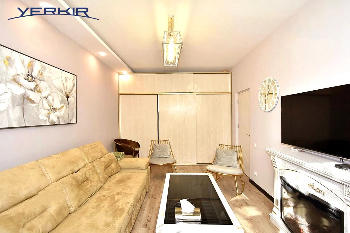 Apartments Code: 5+306524