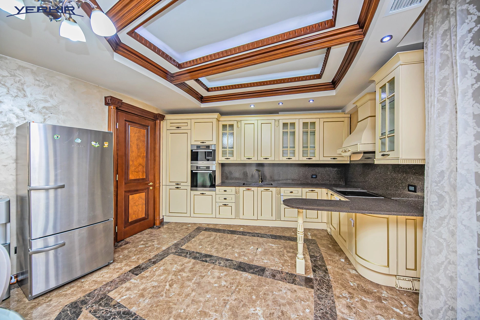 Квартиры Код 5+418185