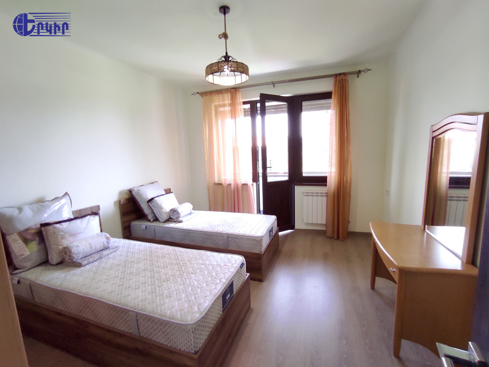 Apartments Code: 5+303567