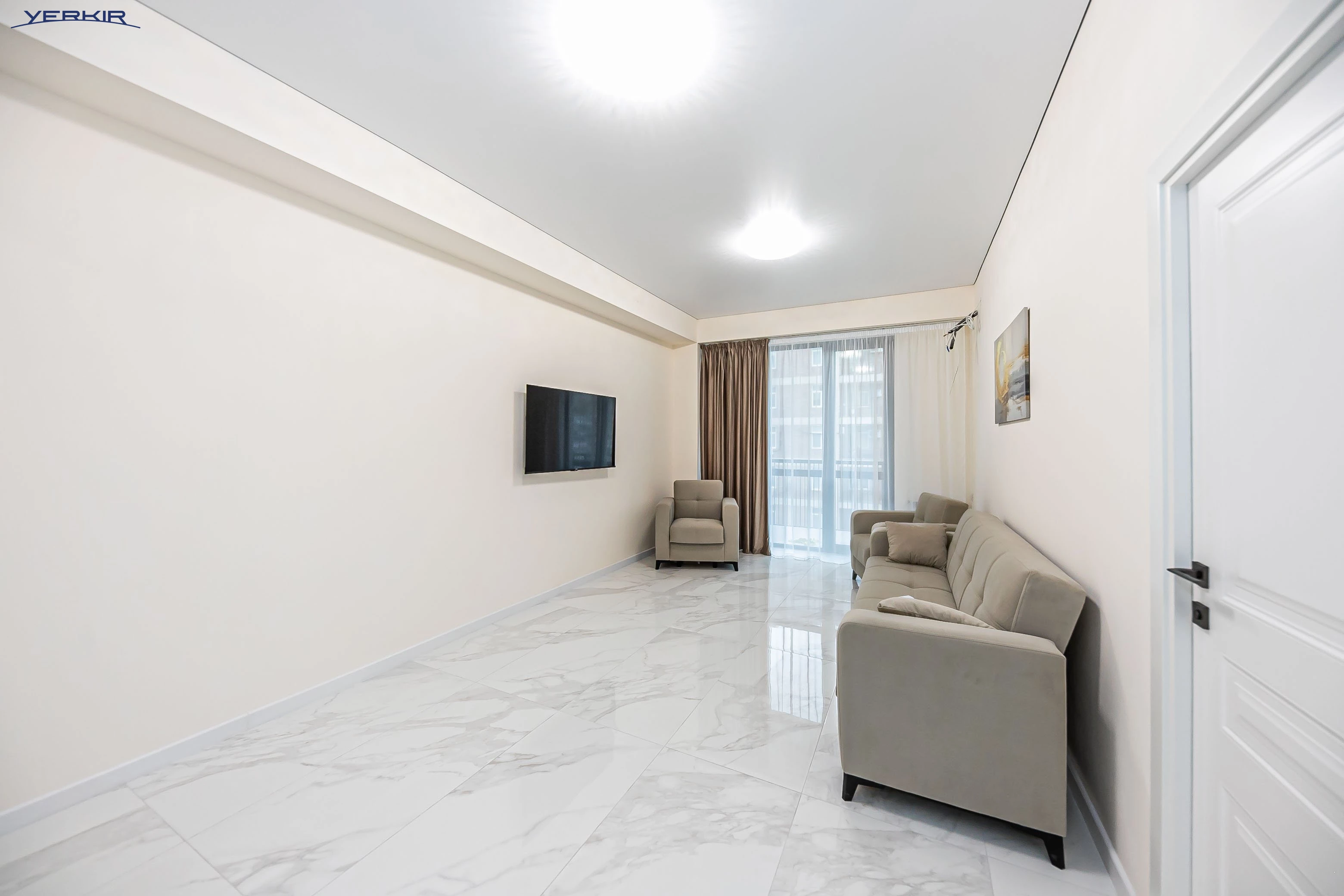 Apartments Code: 9+220480