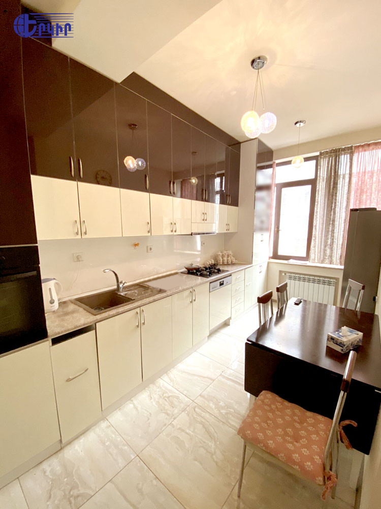 Բնակարաններ Կոդ` 10+303152