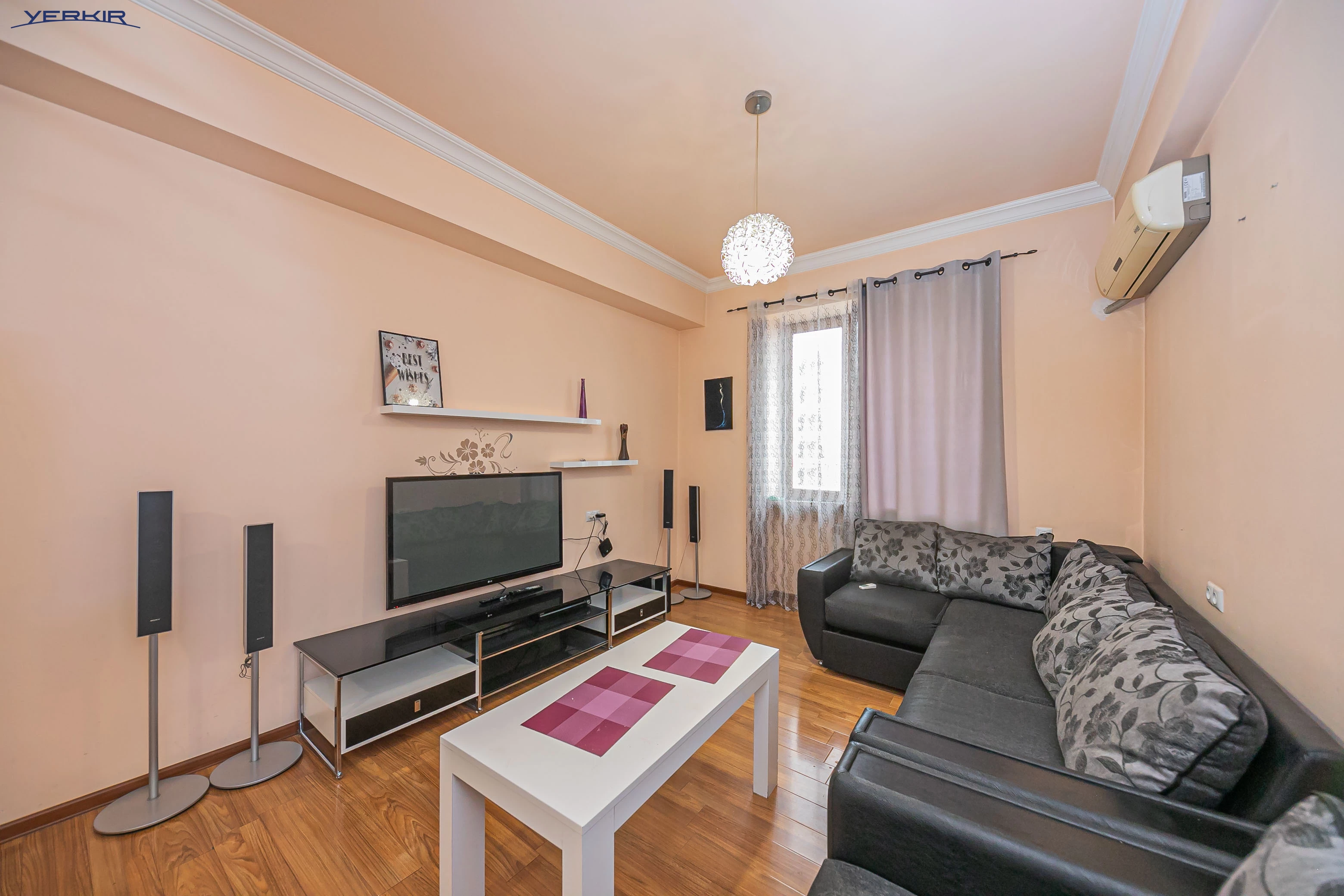 Apartments Code: 5+321544