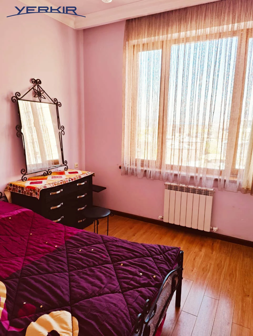 Apartments Code: 9+217716