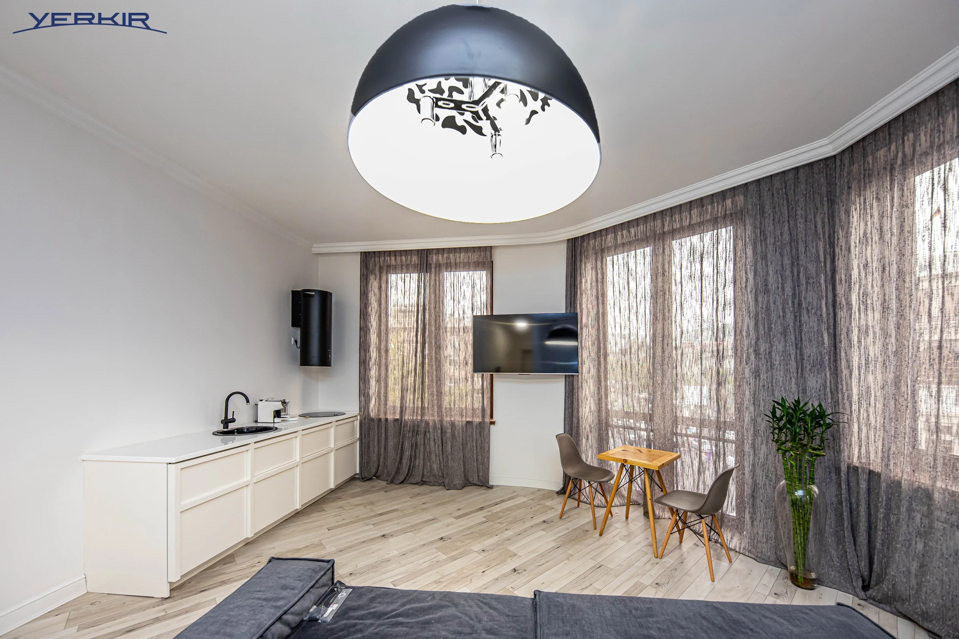 Apartments Code: 5+418467