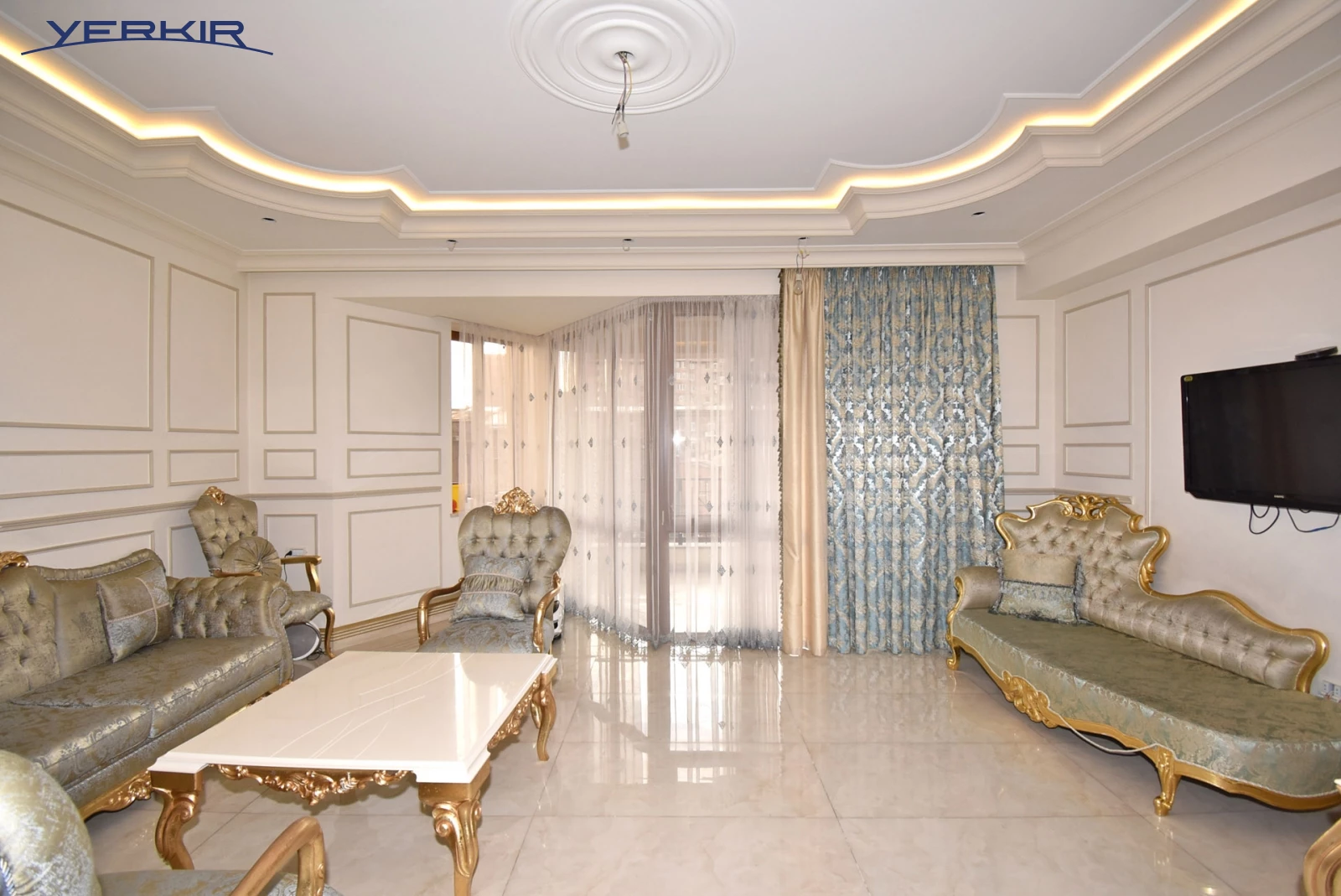 Apartments Code: 5+301342