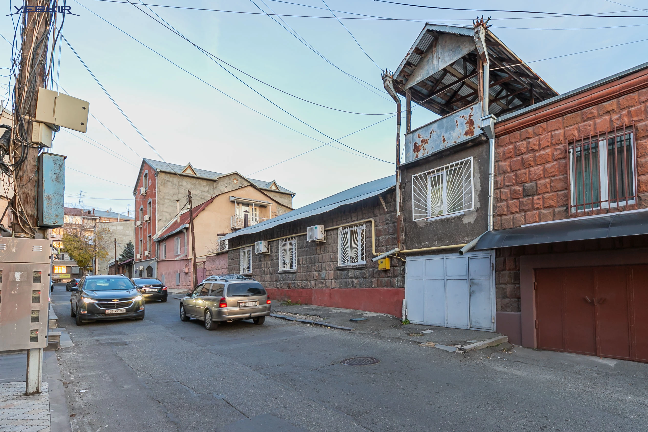 Առանձնատներ Կոդ` 3+521195