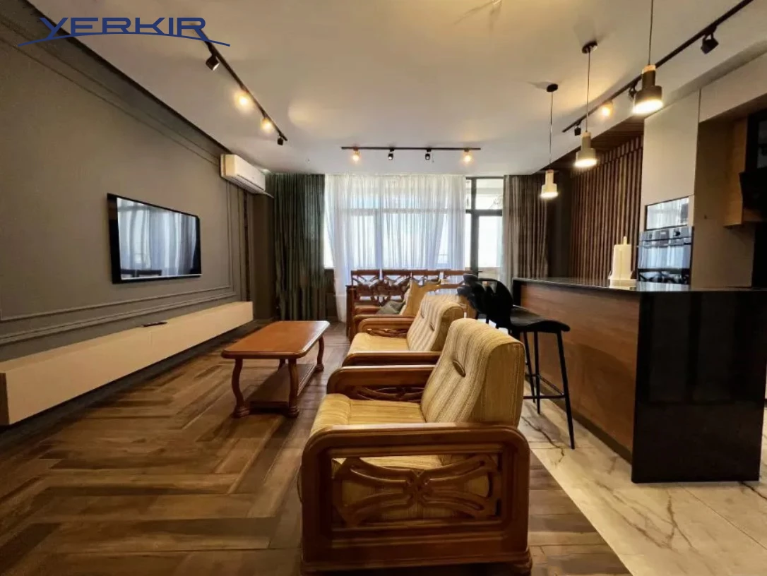 Apartments Code: 5+303287