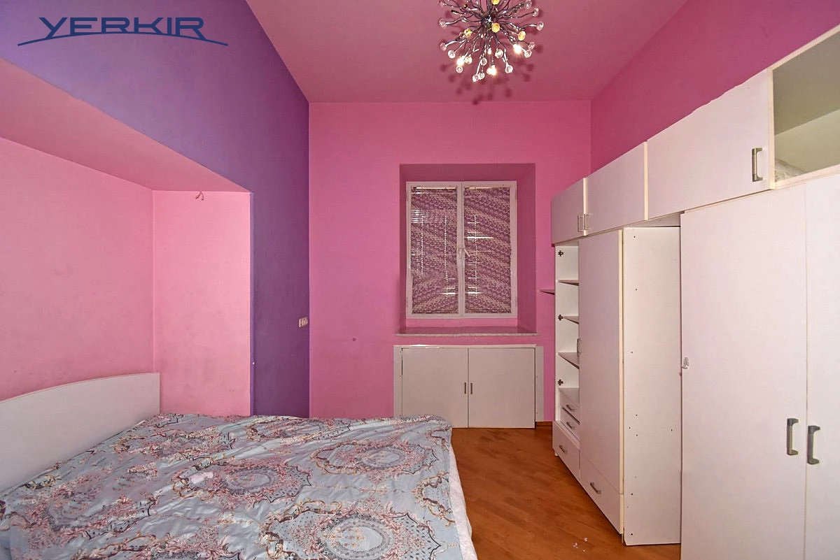 Apartments Code: 5+302154