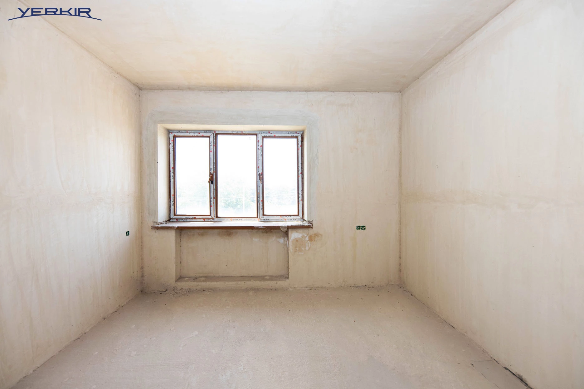 Houses Code: 4+511958