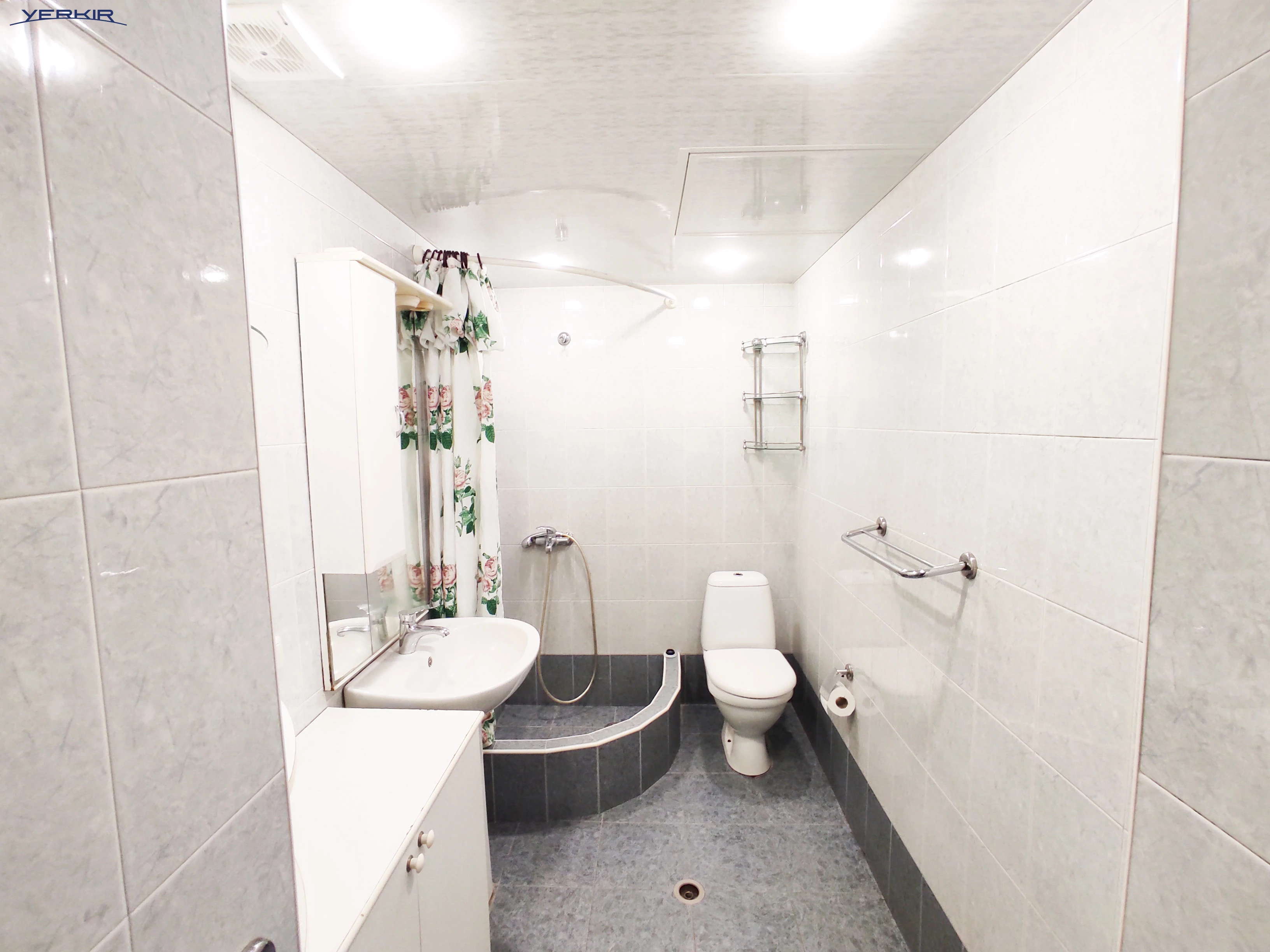 Apartments Code: 10+315051