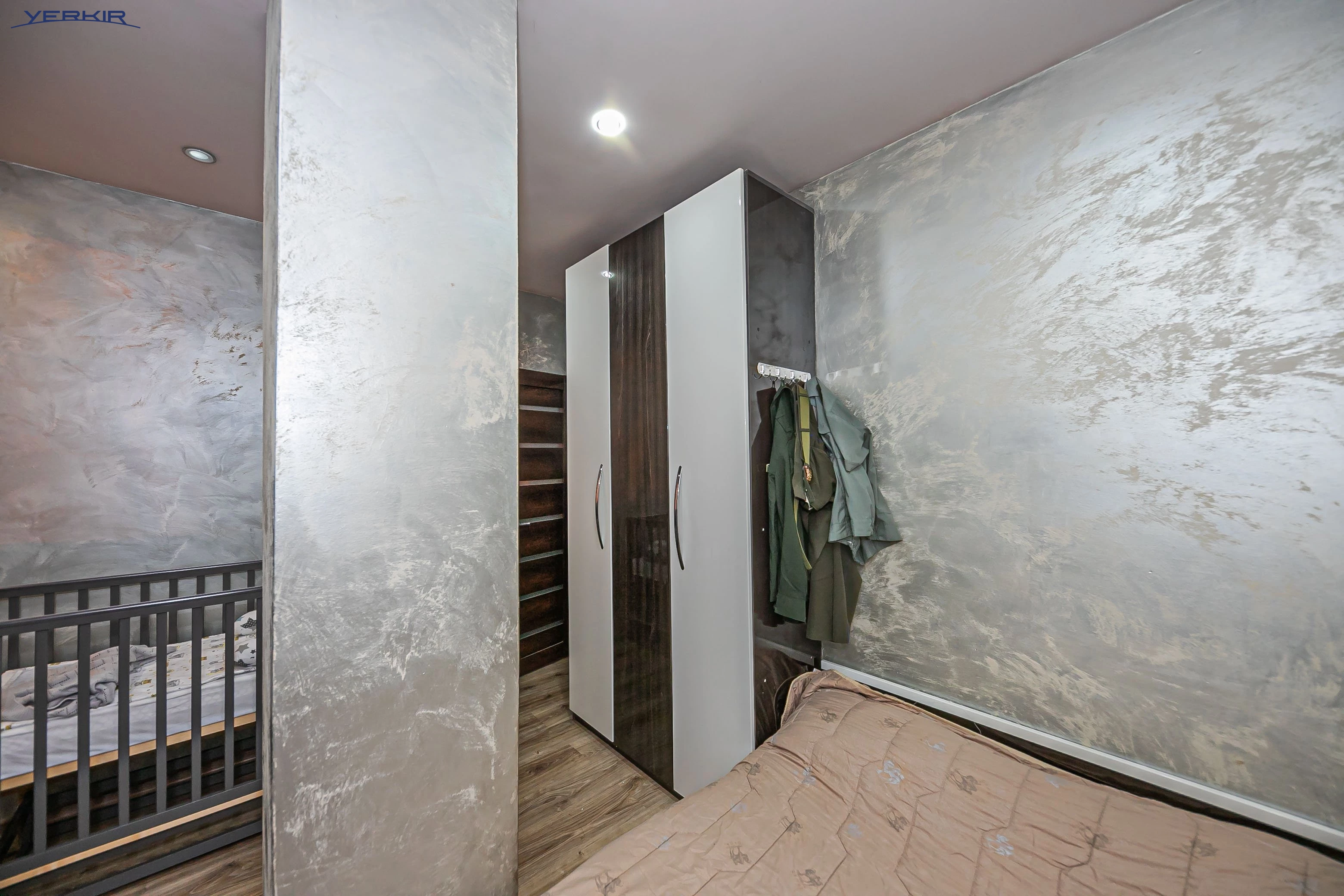 Բնակարաններ Կոդ` 9+320164