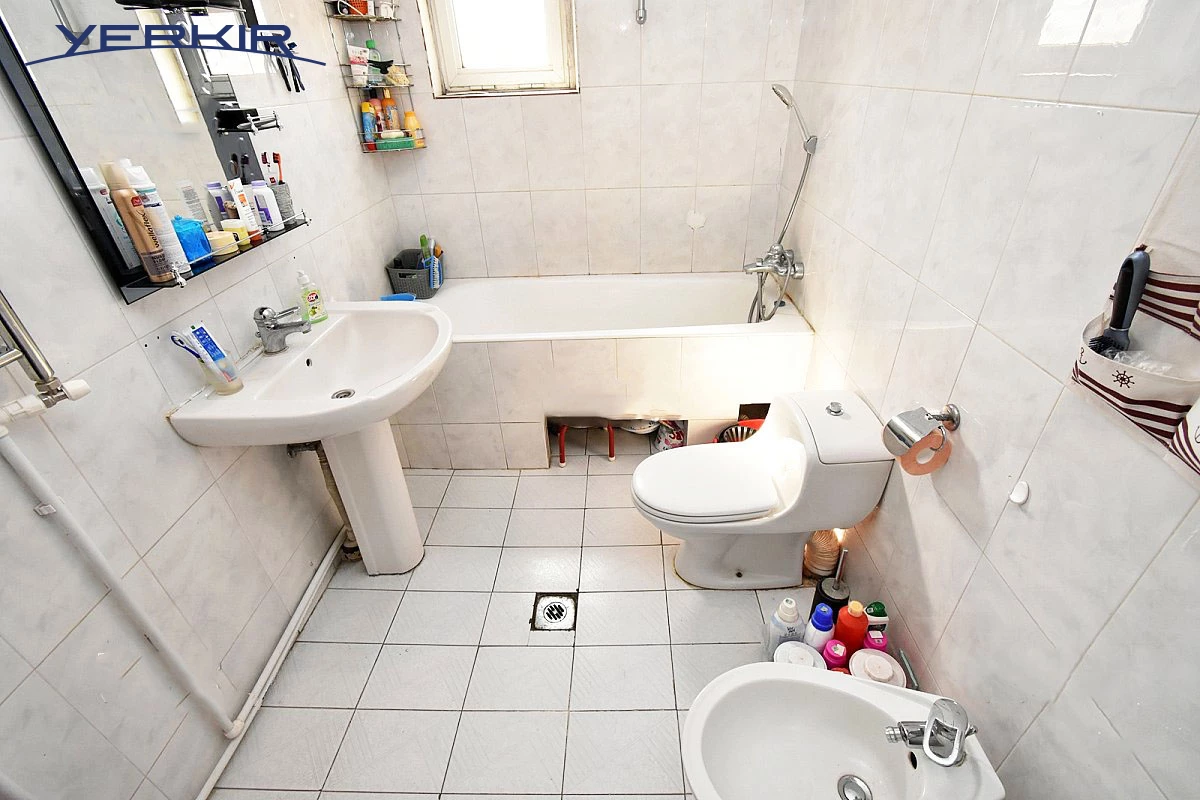 Apartments Code: 10+308330