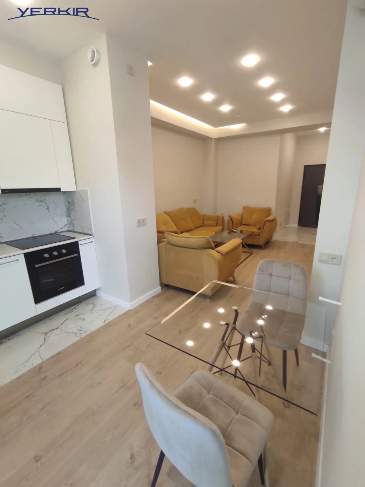 Apartments Code: 10+220175