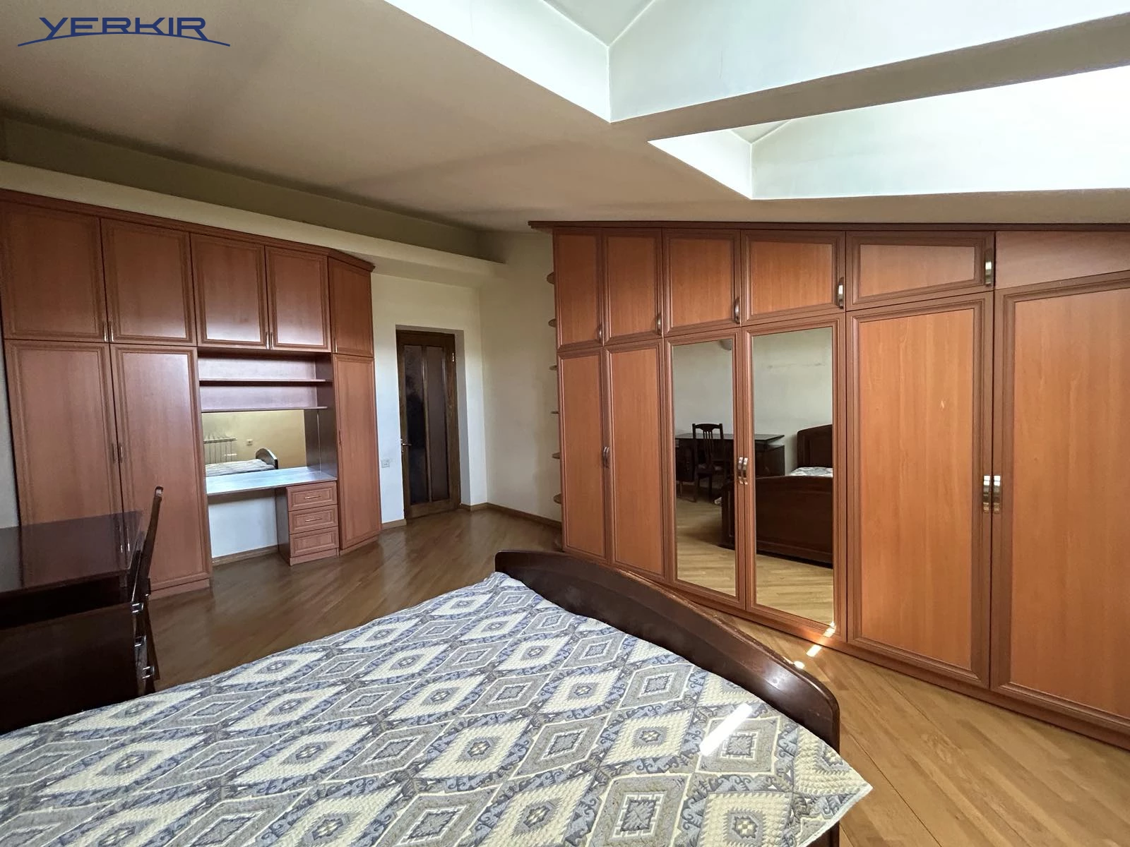 Квартиры Код 2+818064