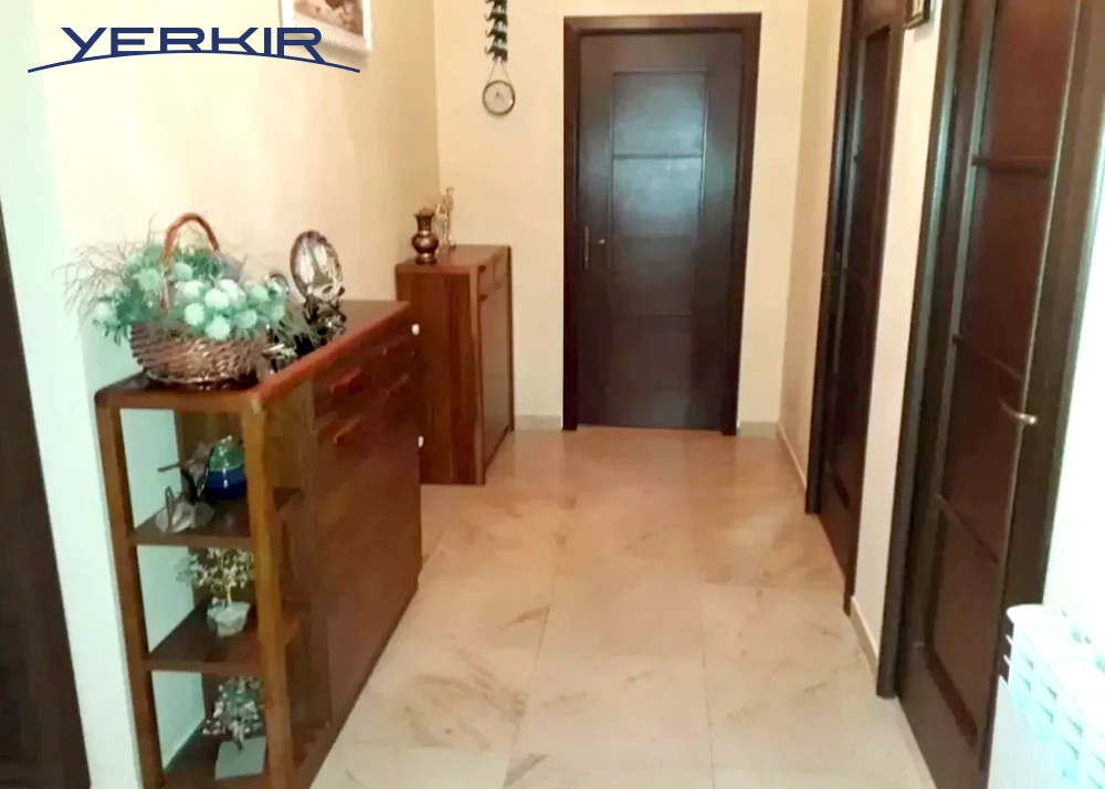 Առանձնատներ Կոդ` 9+50009-dp48