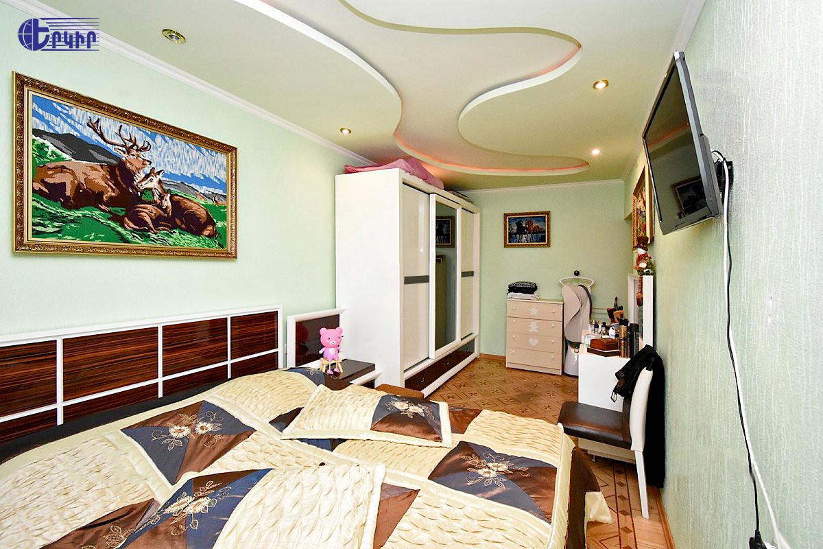 Բնակարաններ Կոդ` 9+3409105