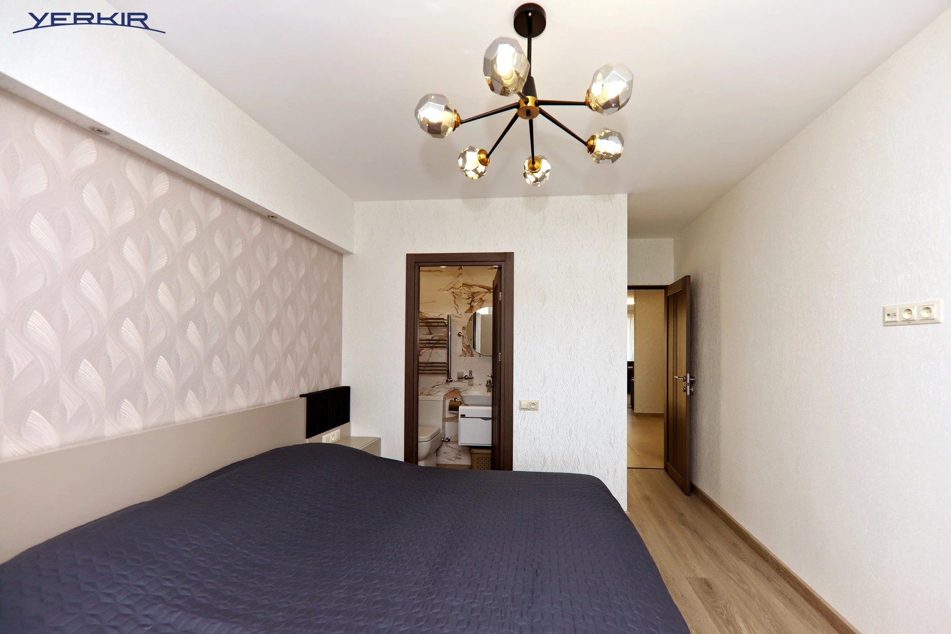 Квартиры Код 5+317079