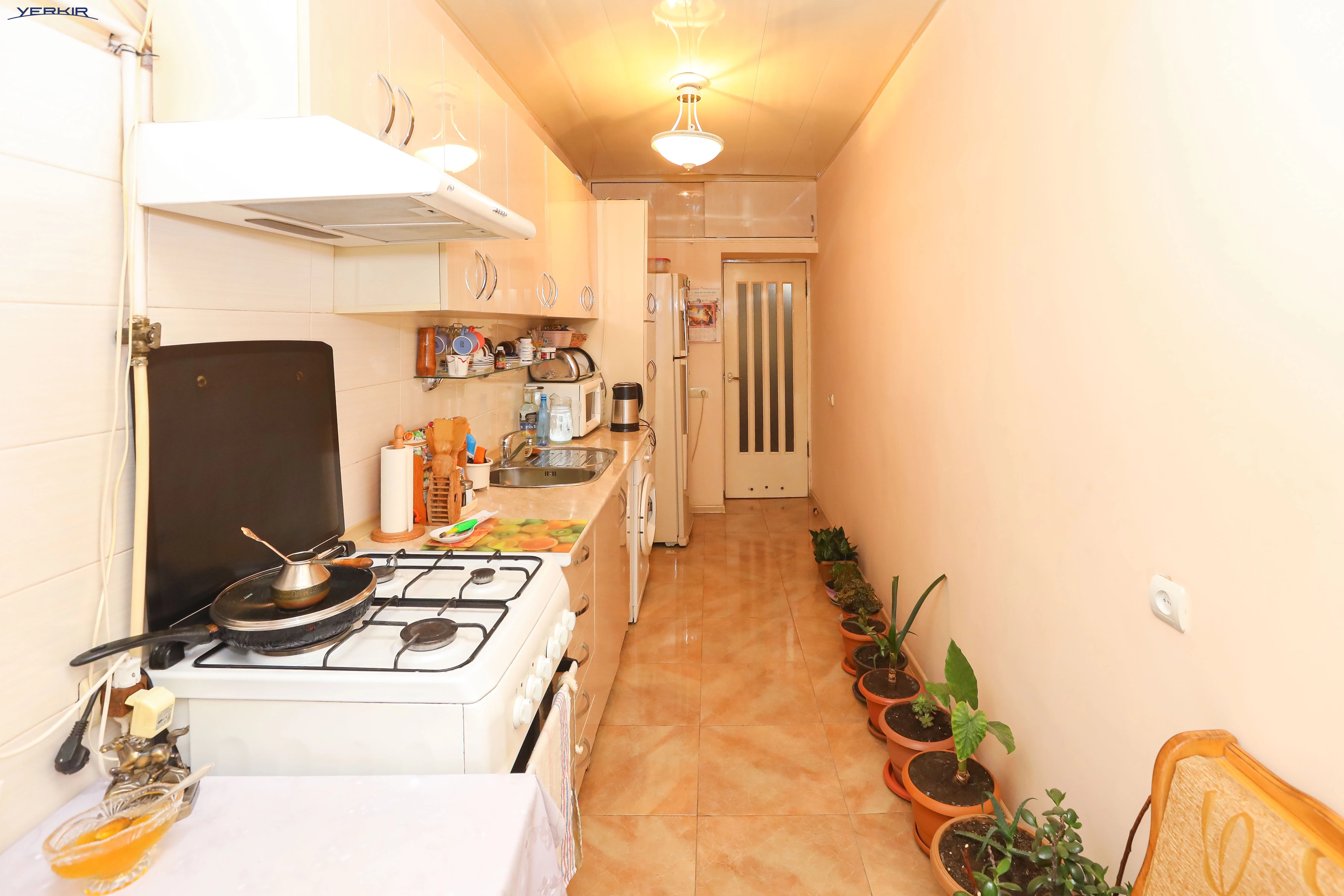 Apartments Code: 10+421286