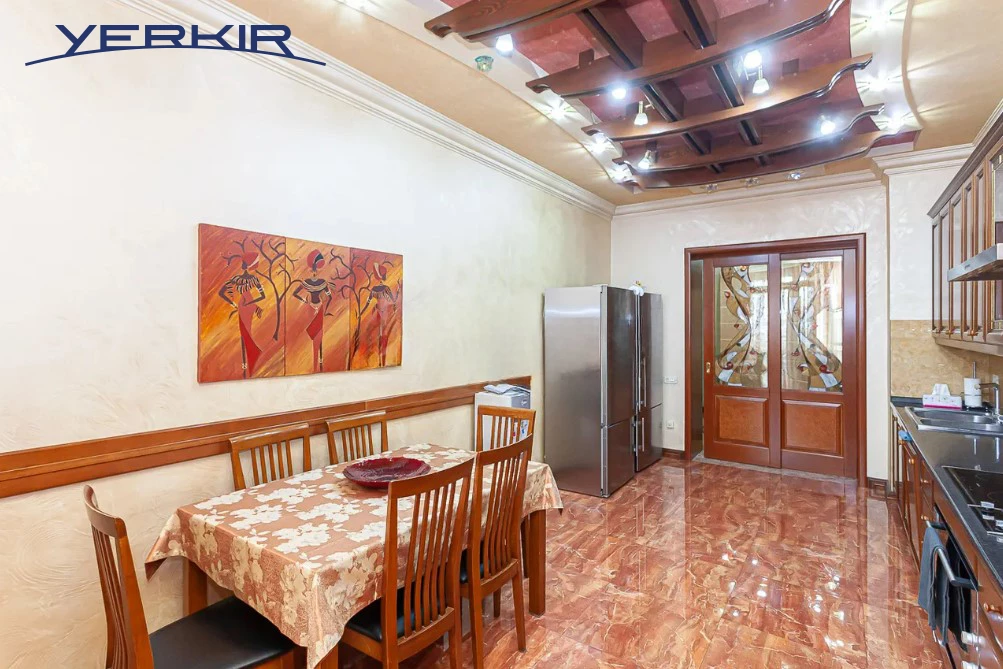 Apartments Code: 1+416494