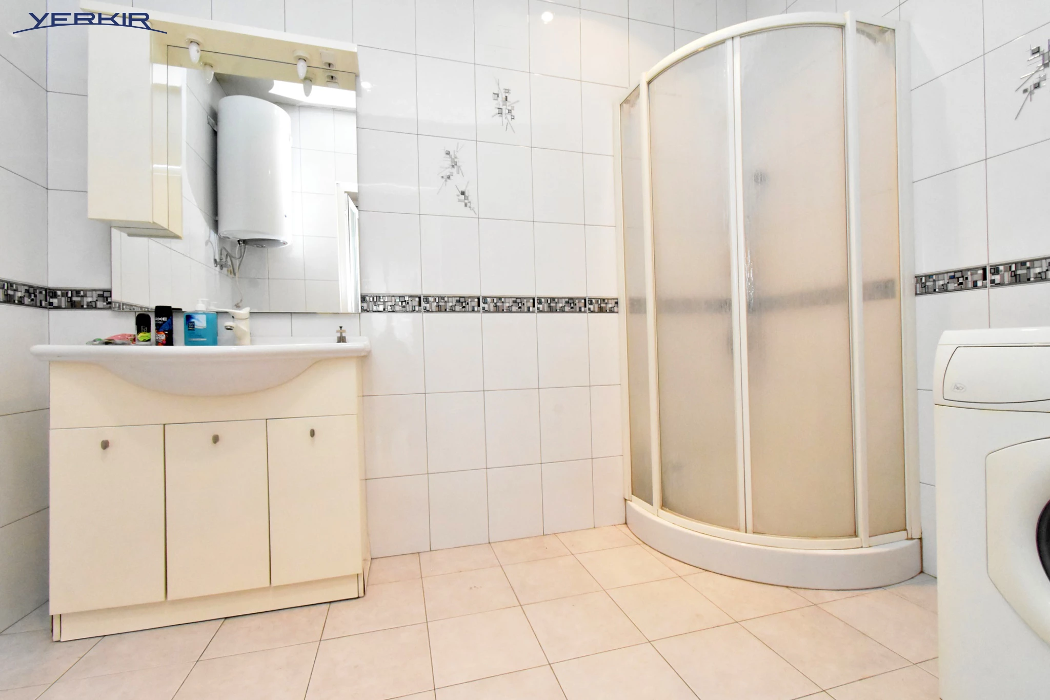 Բնակարաններ Կոդ` 5+821260