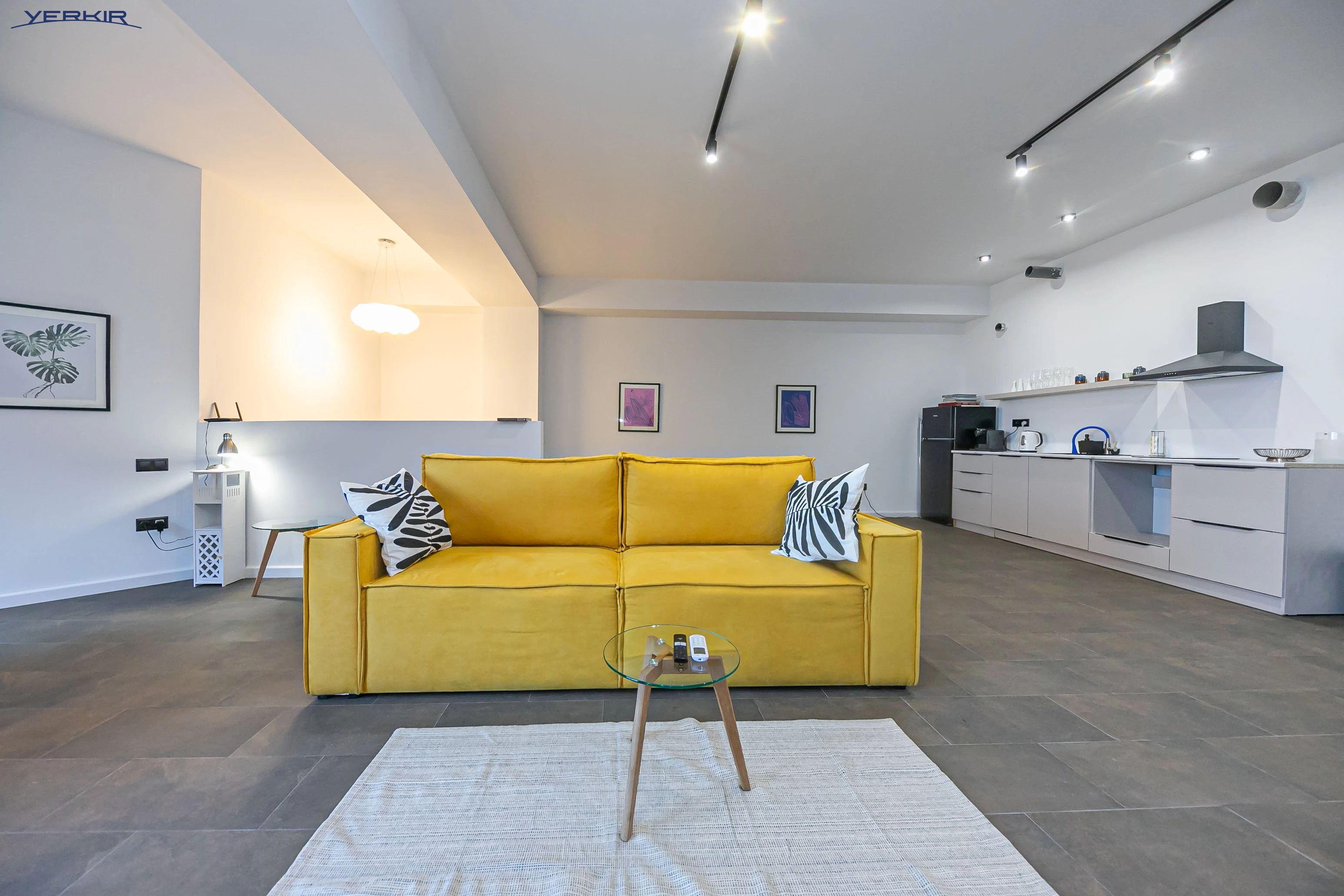 Apartments Code: 9+121007