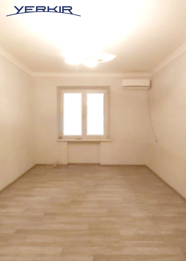 Apartments Code: 5+104649