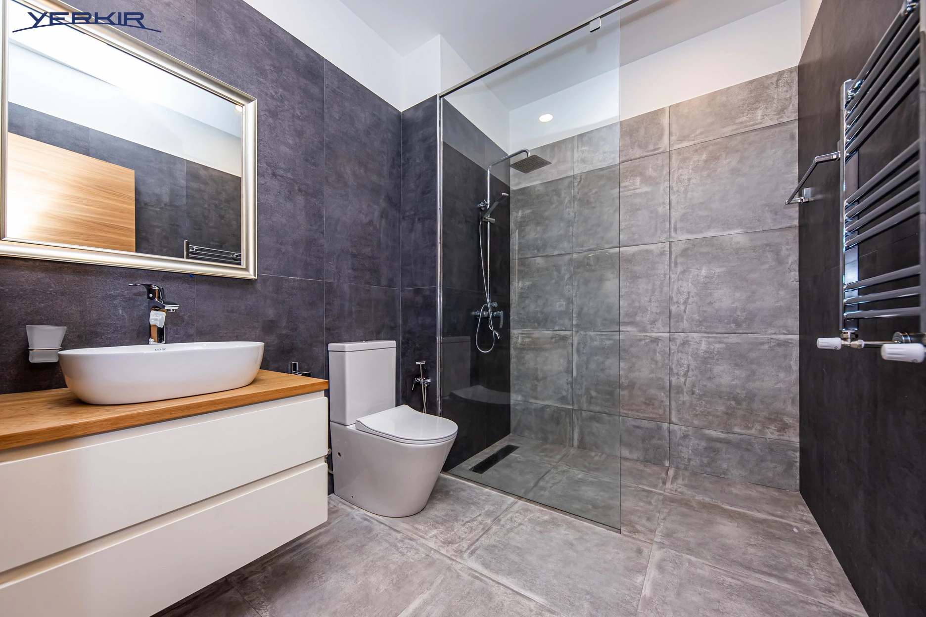 Առանձնատներ Կոդ` 5+513738