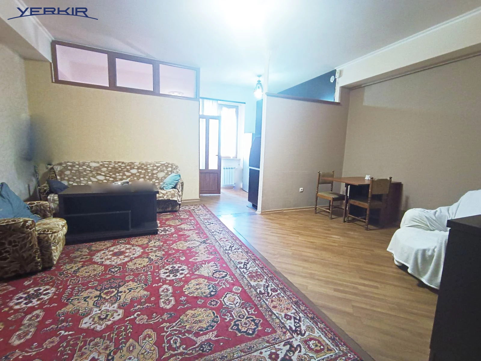 Apartments Code: 9+218013