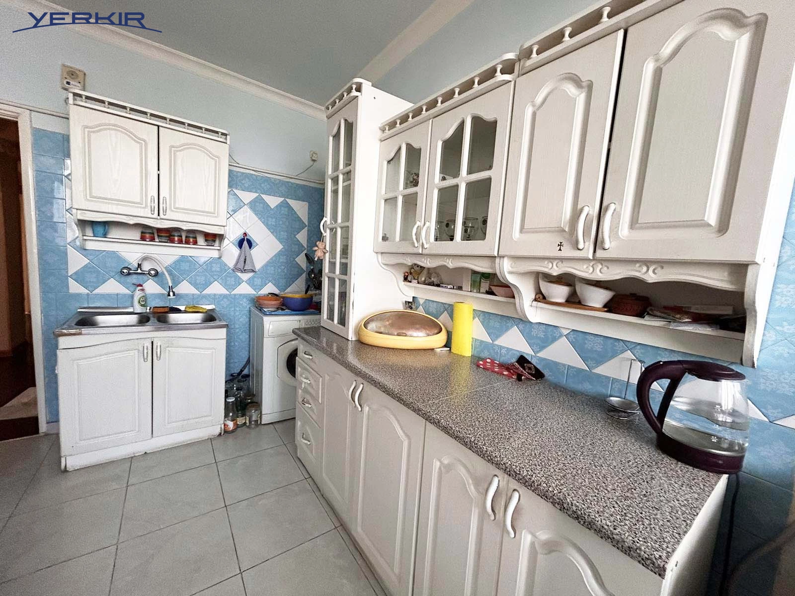 Apartments Code: 10+421337