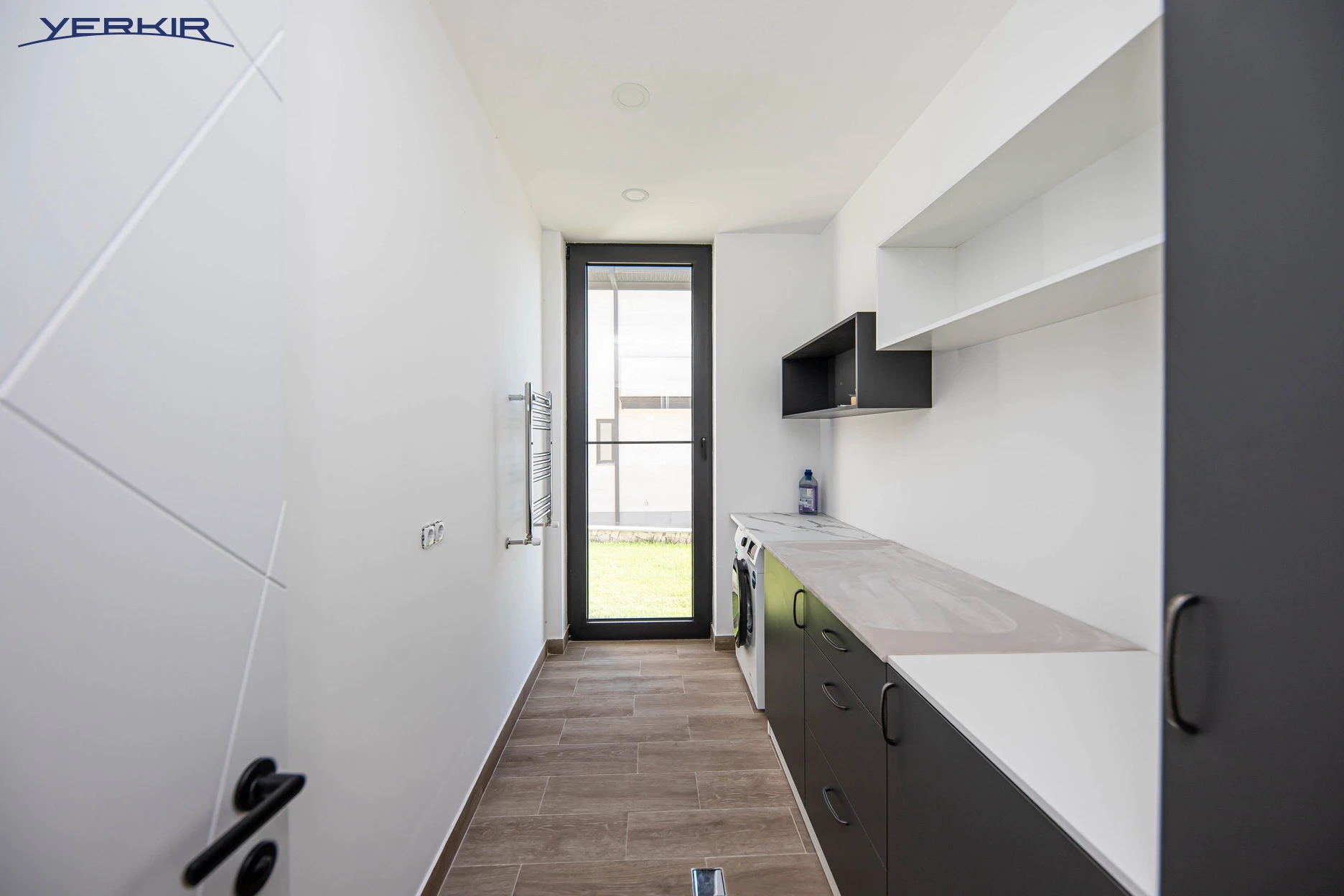 Առանձնատներ Կոդ` 5+513741