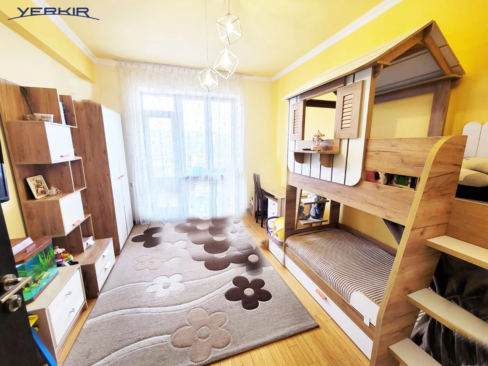 Apartments Code: 10+320199