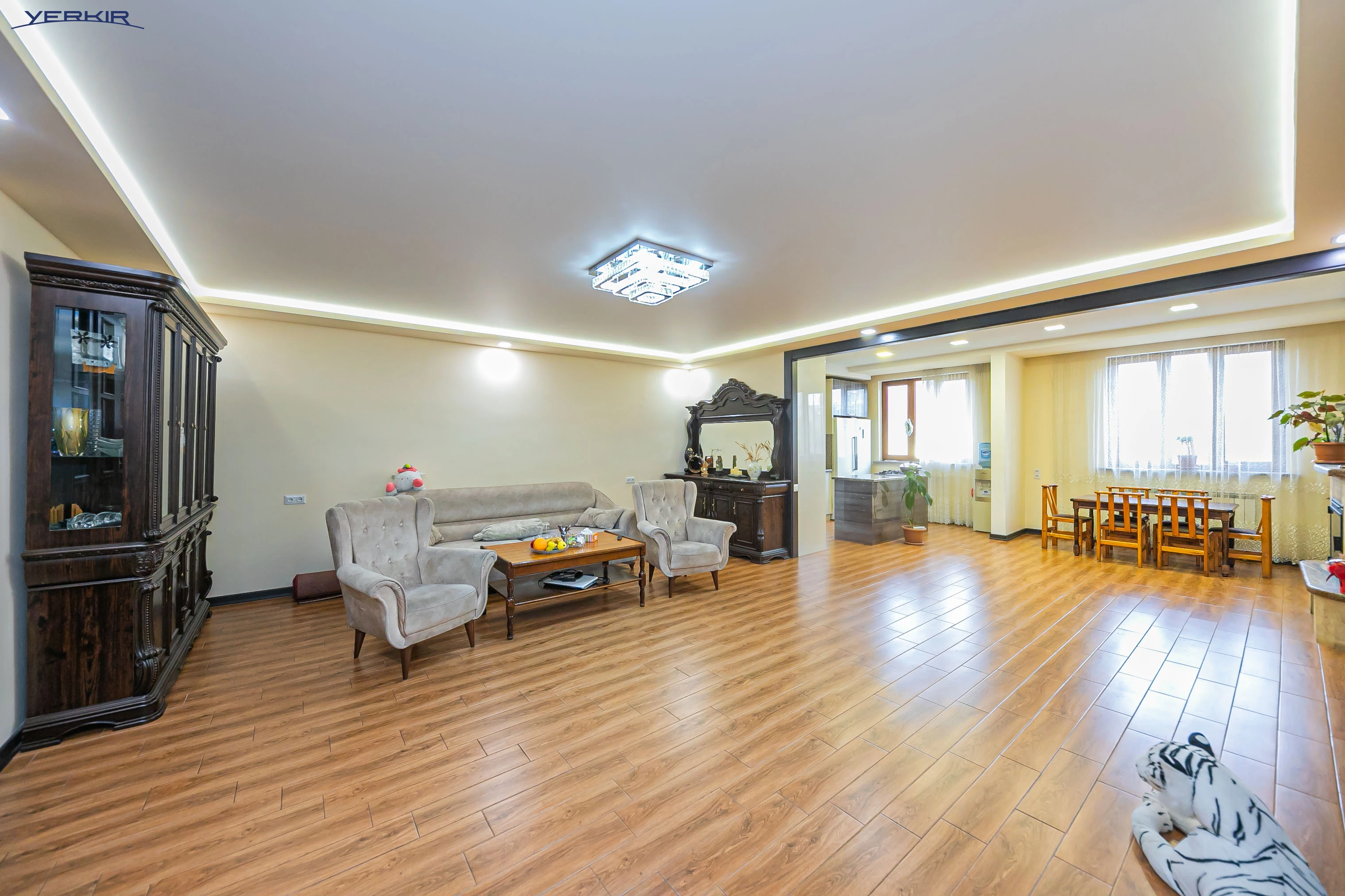 Квартиры Код 3+818501