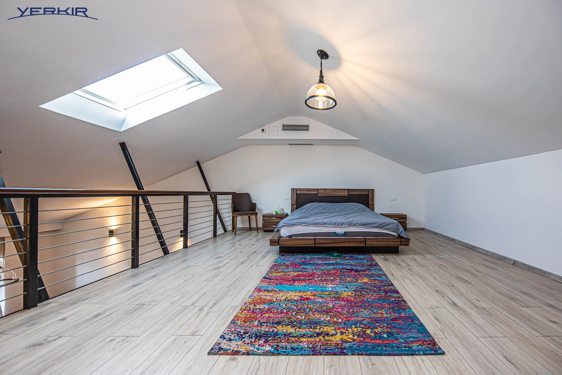 Apartments Code: 9+314918