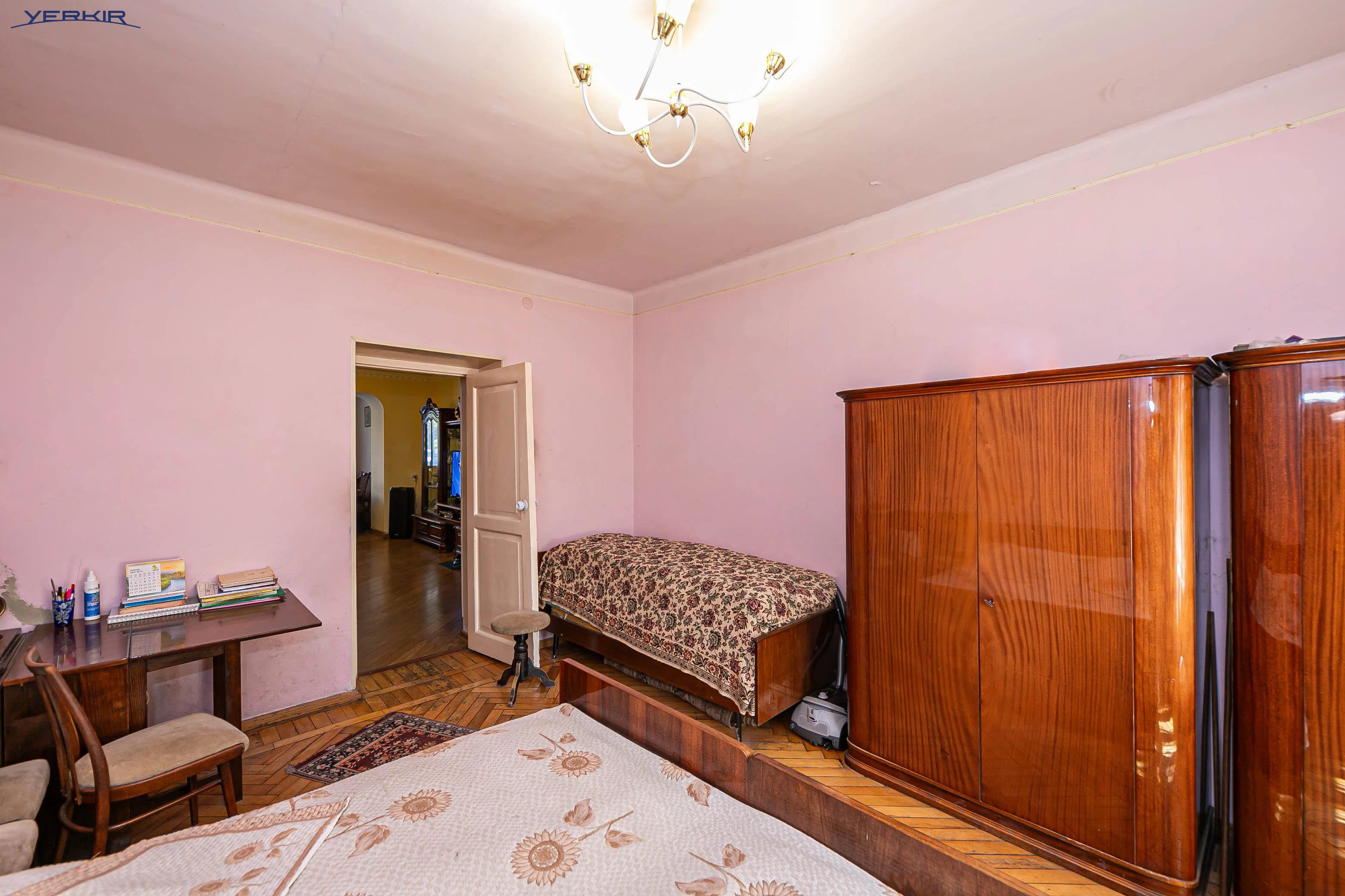 Apartments Code: 1+3810397